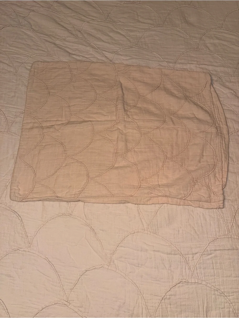 Soft Quilted Bedspread - Light Blush Pink